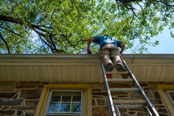 Cost of Industrial Gutter Cleaning in Hopkins